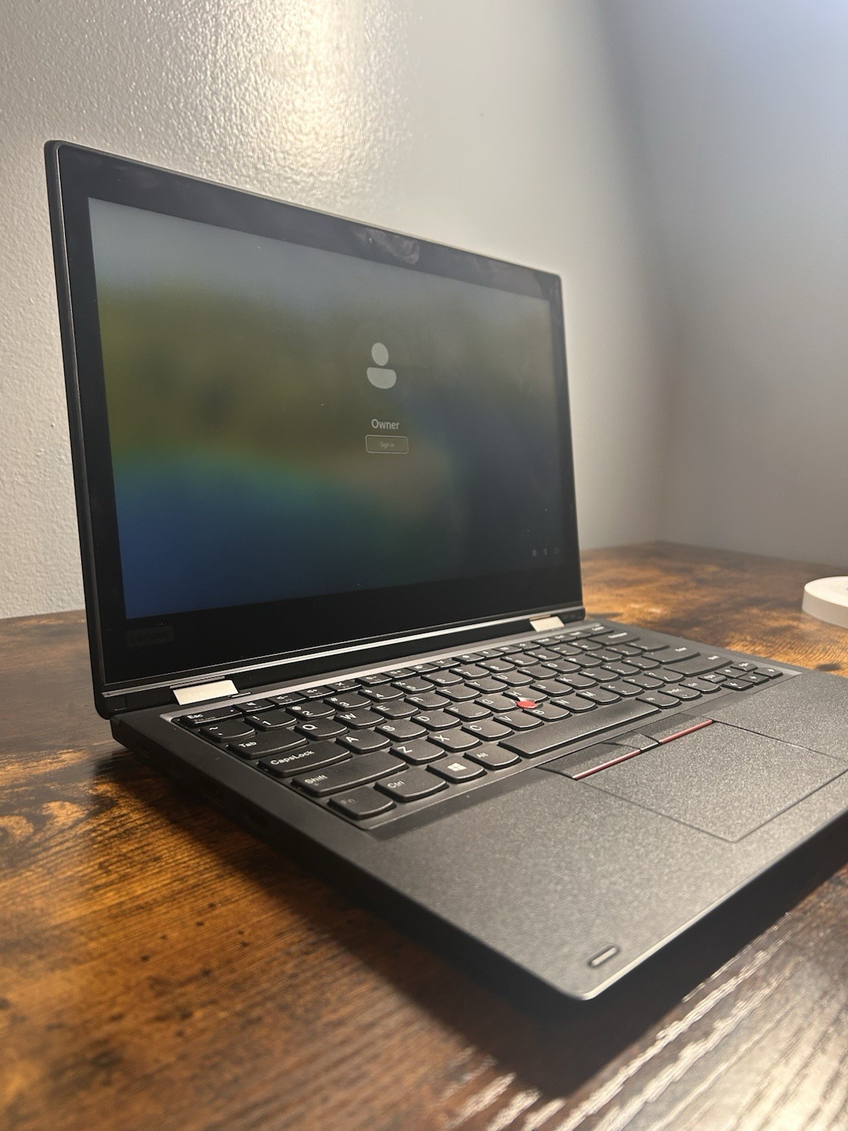 Lenovo L380 Yoga – 256GB SSD | 16GB Ram | Intel i5-8350U | Windows 11 | $400