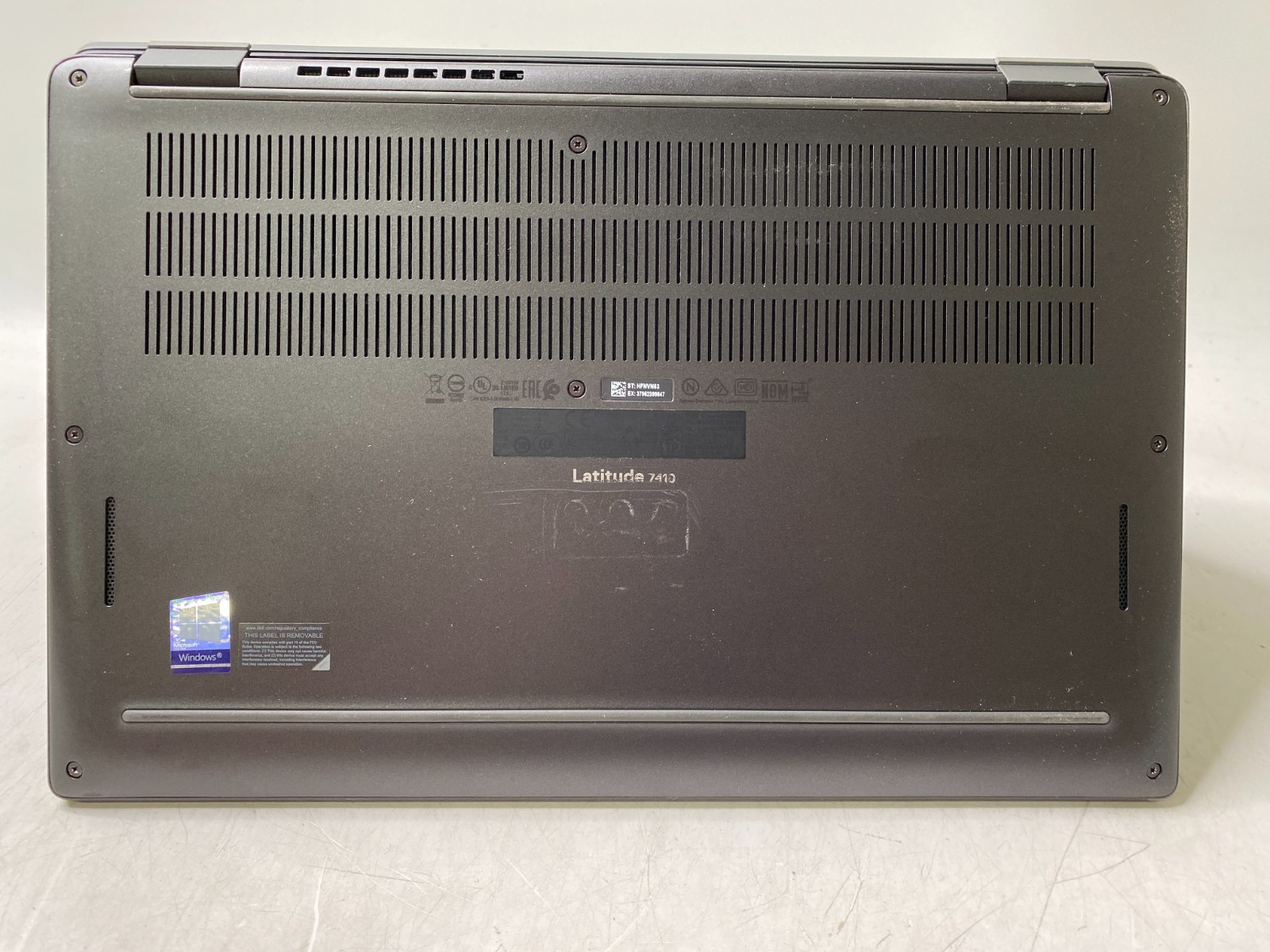 Dell Latitude 7410 14″ i7-10610u 16GB DDR4 512GB M.2 Win11H – 60% Battery, Wear