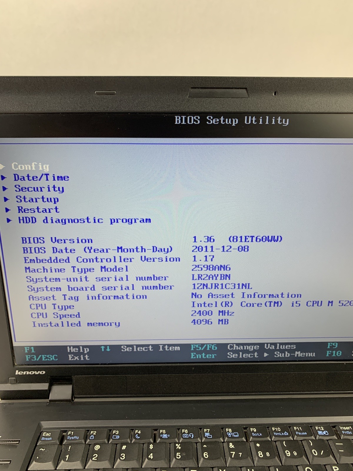 Lenovo ThinkPad L512 15.6″ i5-M520 2.4 GHz 4 GB Ram No OS No HDD No AC No Batt