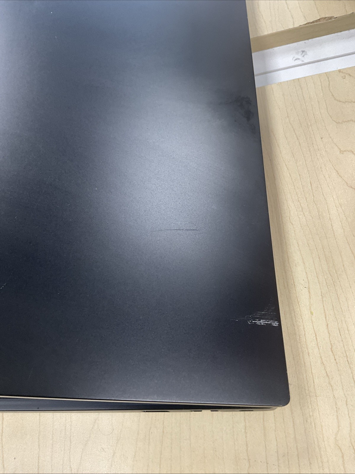 Lenovo E16 Gen 3 16” Ultra 5 16GB 256GB Good Condition