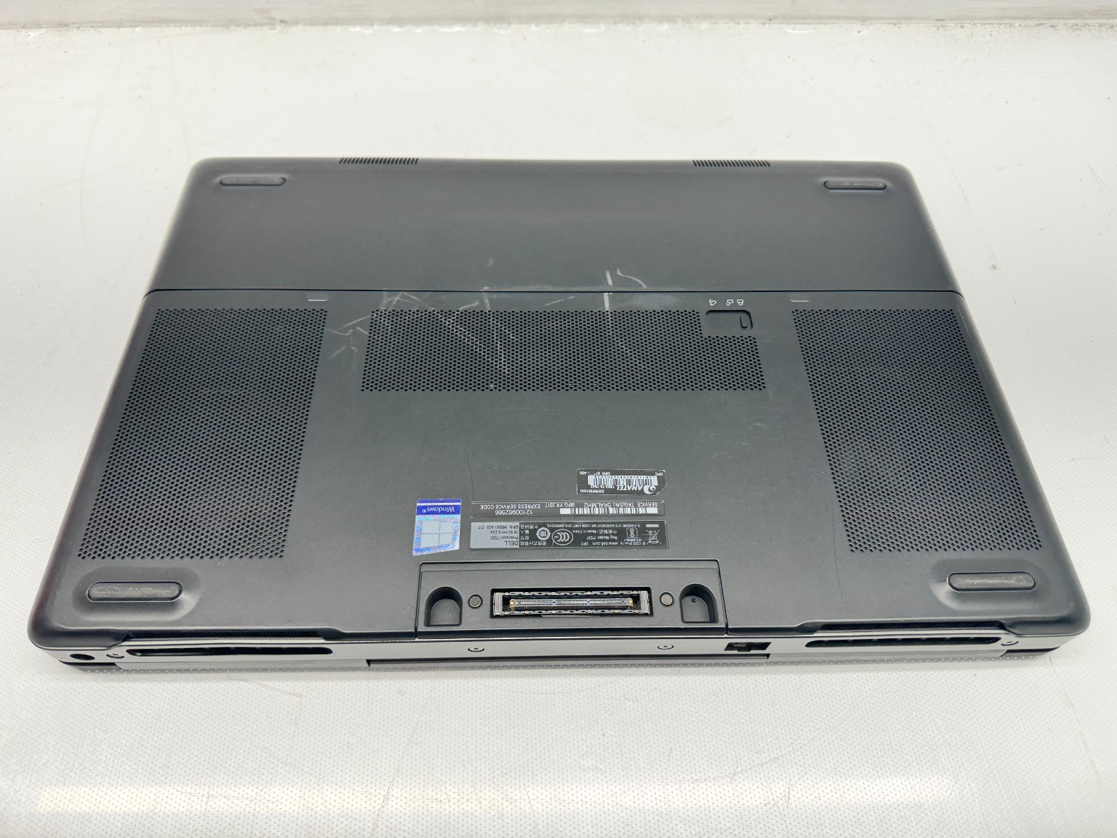 Dell Precision 7520 Intel i7-6820HQ@2.7Ghz 16GB 256GB SSD M2200 W/AC