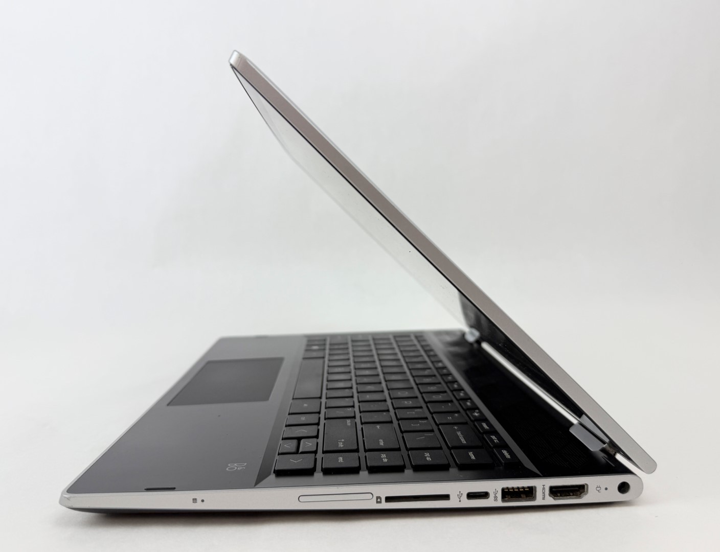 HP Pavilion x360 14m-cd0001dx 14″ HD Touch i3-8130U 8GB 512GB W11H