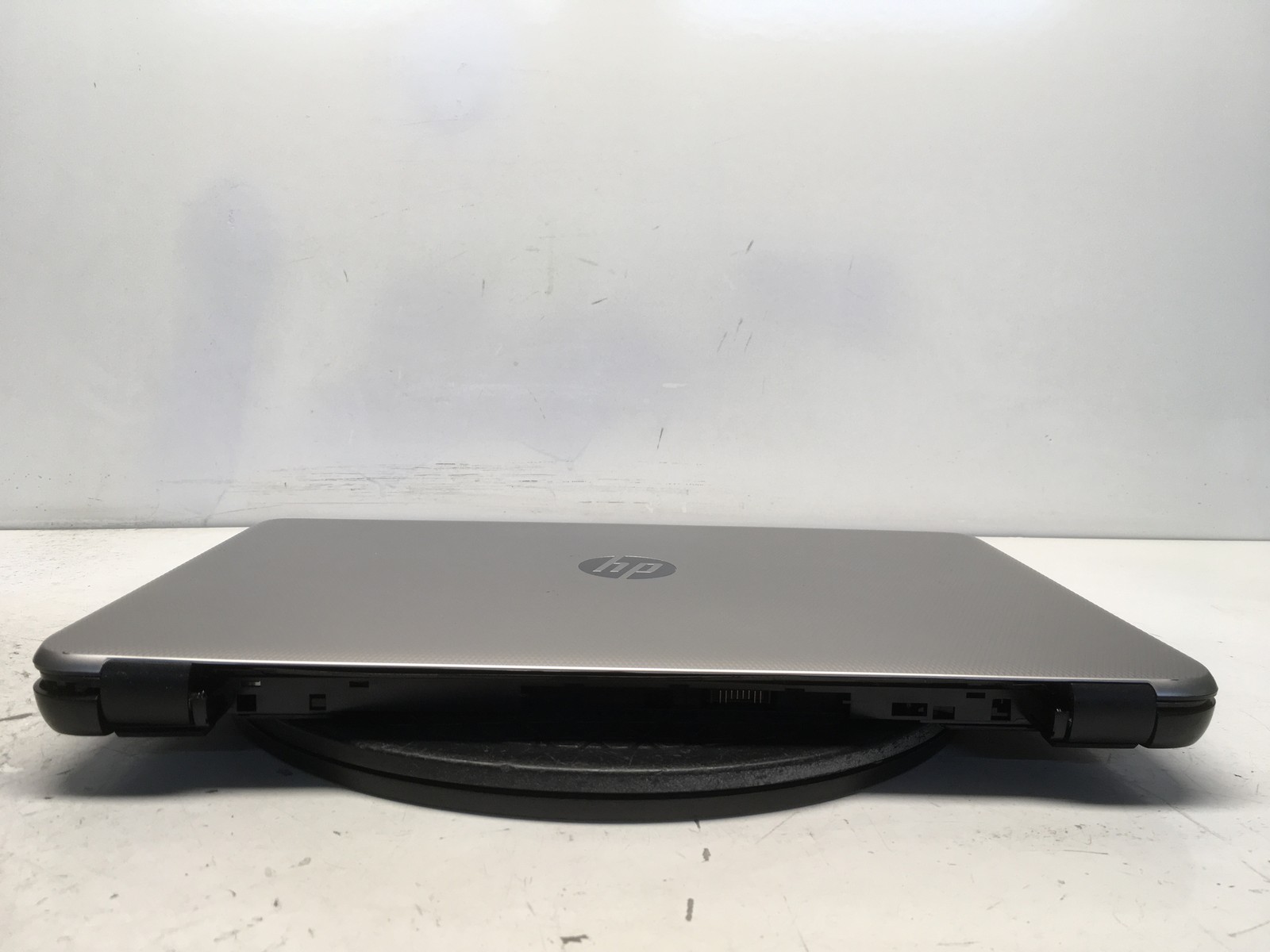 HP 15-AF152N AMD Quad-Core A8-7410 2.2GHz No RAM NO HDD No Batt