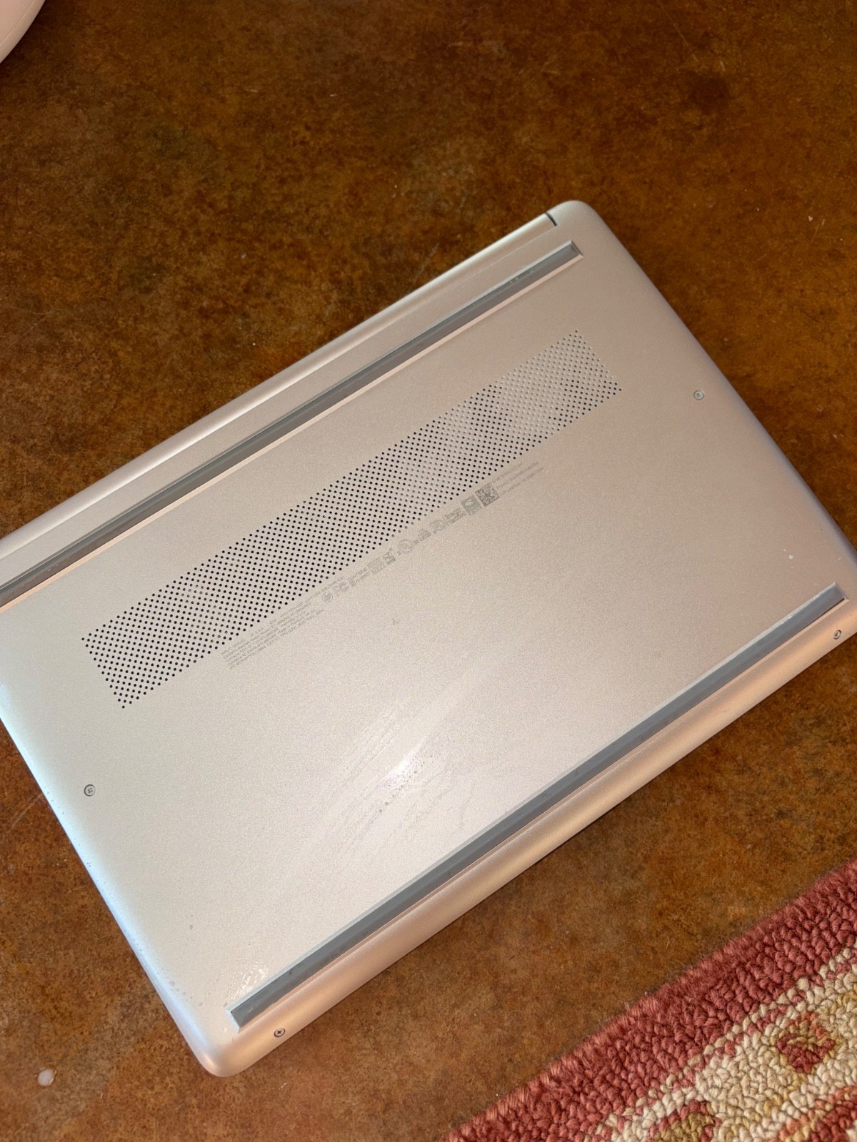 HP 14-DQ0703DX Intel Pentium Silver N5030 4GB 128GB SSD WIN 11 Home