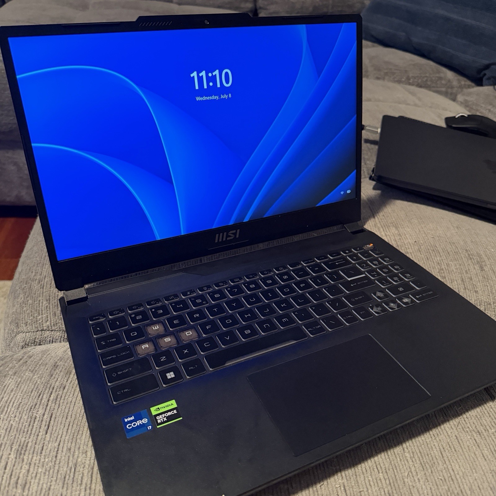 MSI Gaming Laptop – Intel i7-13620H 32 GB DDR5 GeForce RTX 4050 GPU 512 GB SSD