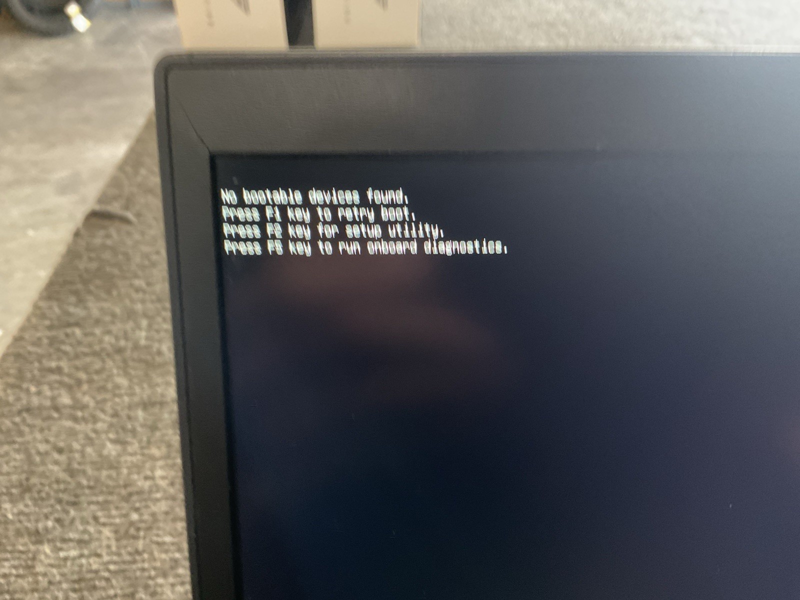 Dell Latitude 7490 i7-8650u UHD Graphics 620 16GB (No Hard Drive)