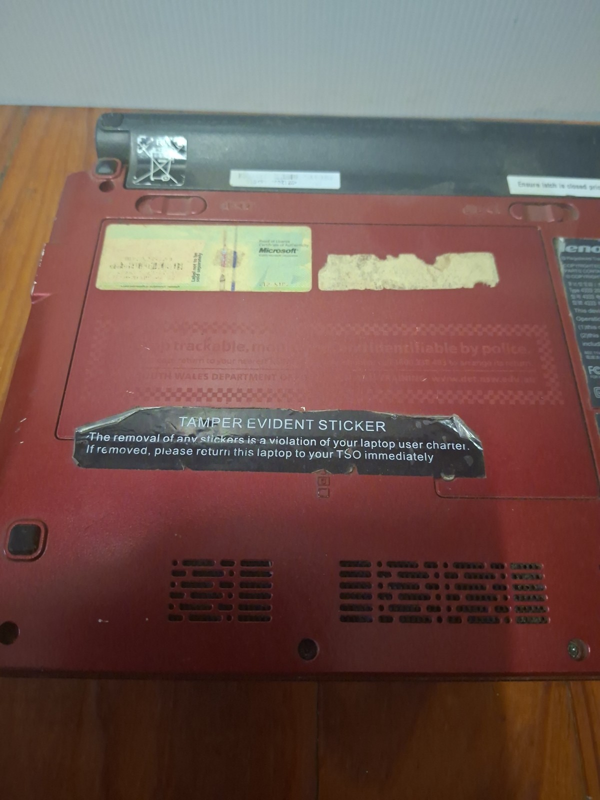 Lenovo Ideapad S10e Laptop Turns On For Parts Or Repair Locked