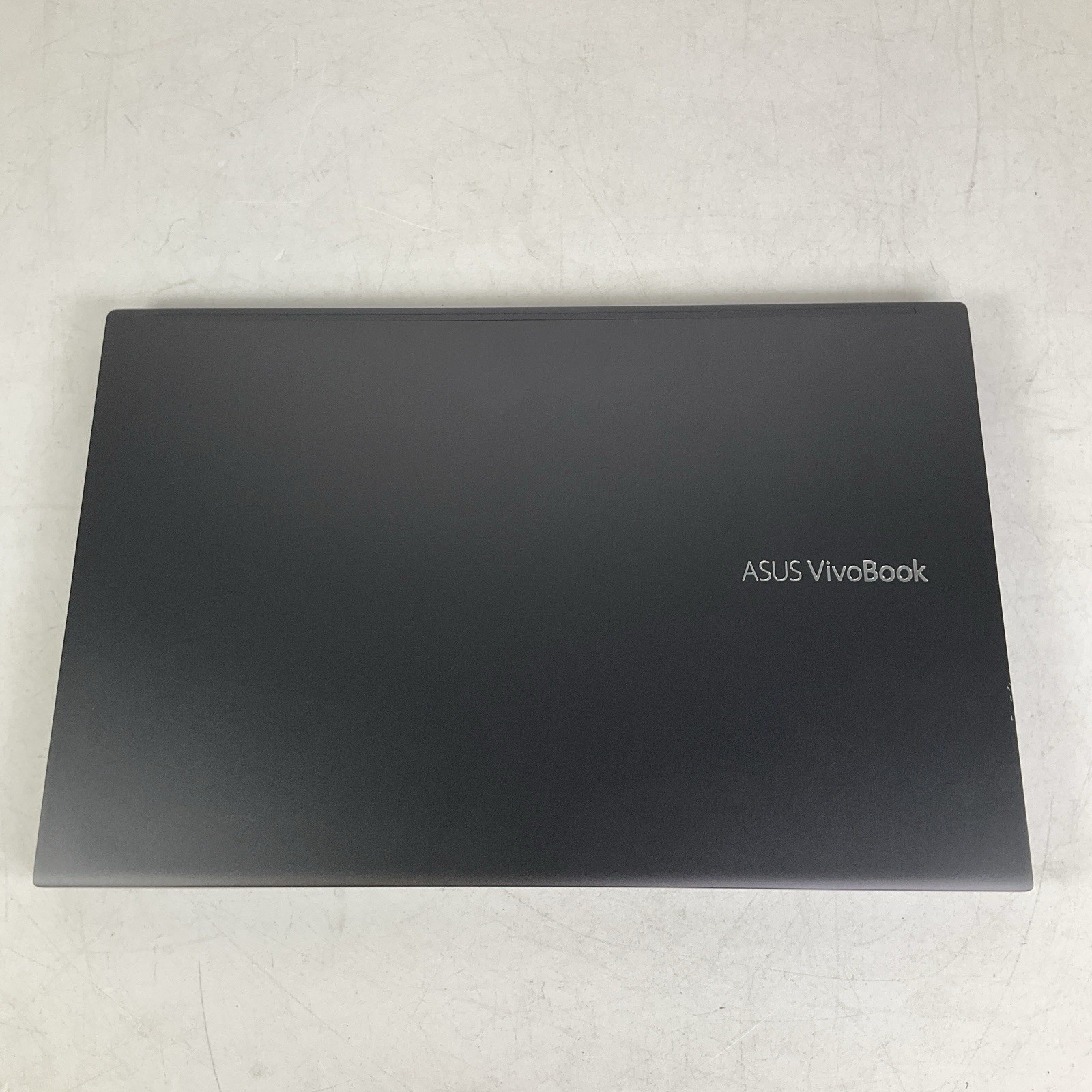 ASUS Vivobook M513IA-DB74 15.6″ AMD Ryzen 7 4700U @2.00GHz 8GB RAM DDR4 1TB SSD