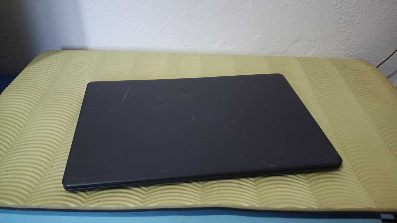 DELL inspiron 3505 15.6″ FULLHD iryzen 3-3250u 8GB 256gb SSD amd 2gb WIN11