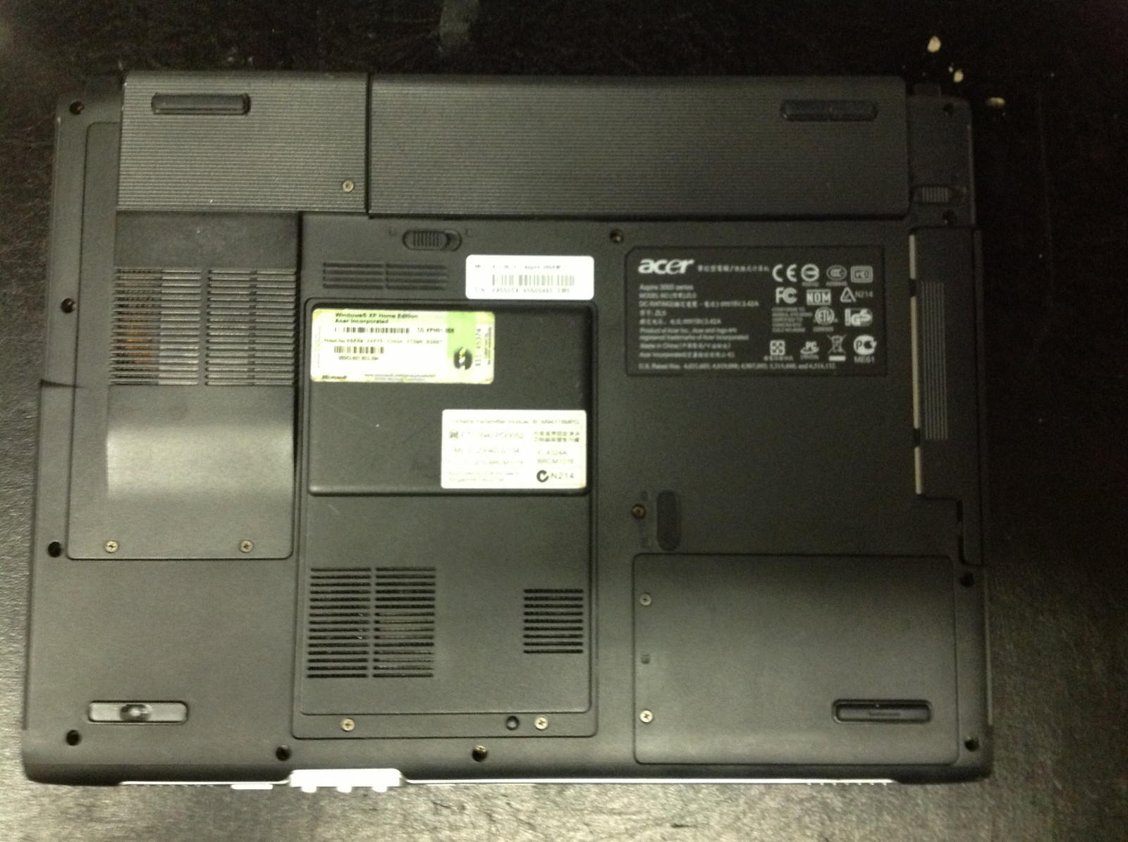Acer Aspire 3000 15.4″ Notebook 512MB 60GB 1.8Ghz Works No screen AS IS