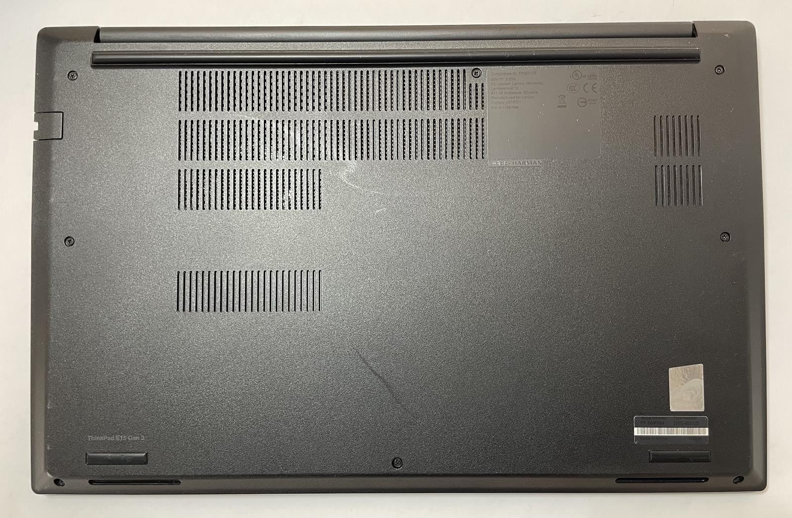 LENOVO THINKPAD E15 GEN 3 15″ Laptop AMD Ryzen 7 5700U 256GB 16GB NVMe WIN11P
