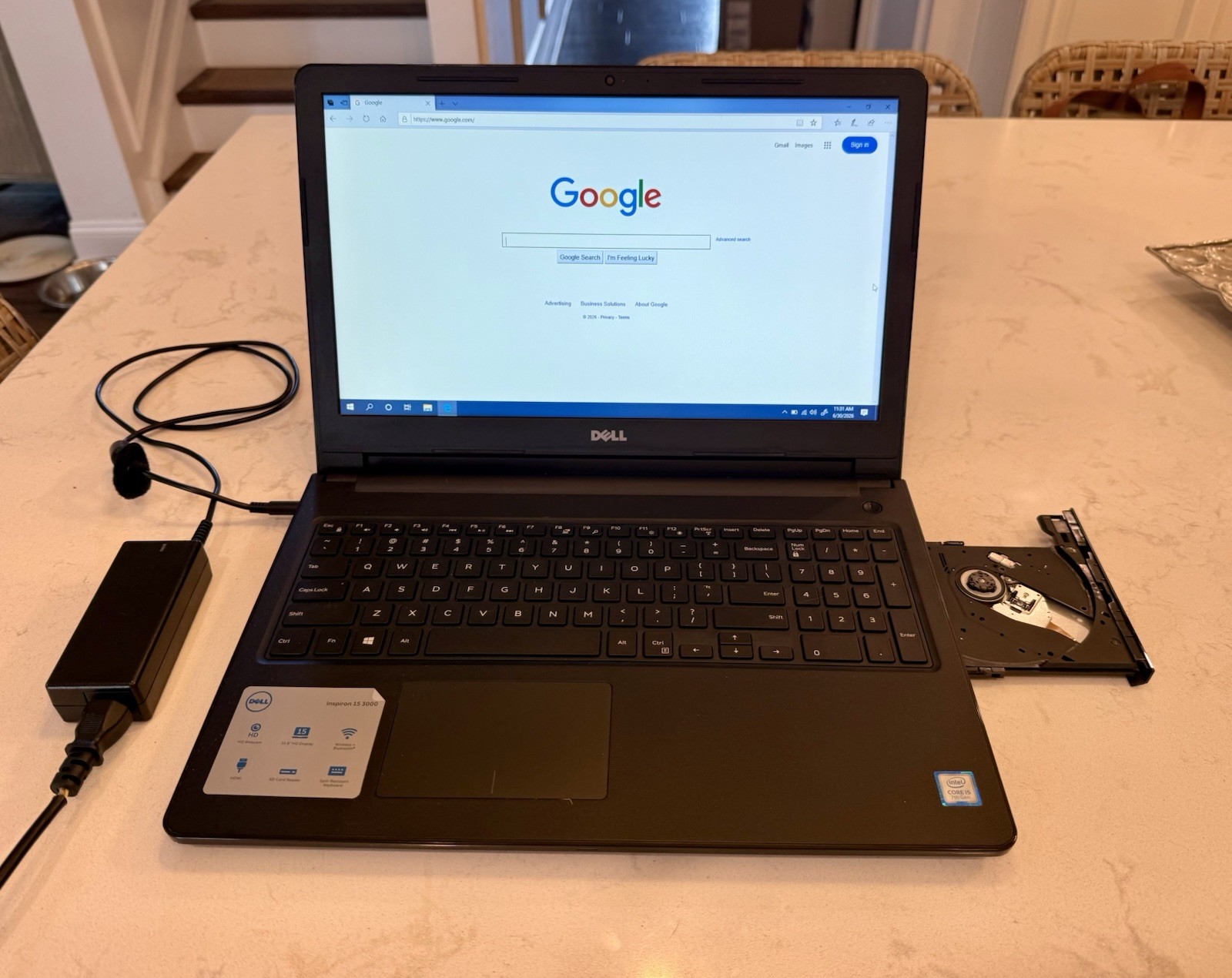 Dell Inspiron 15 3567 (3000) Intel Core i5-7200U 15.6″ 8GB RAM 1TB Laptop Works