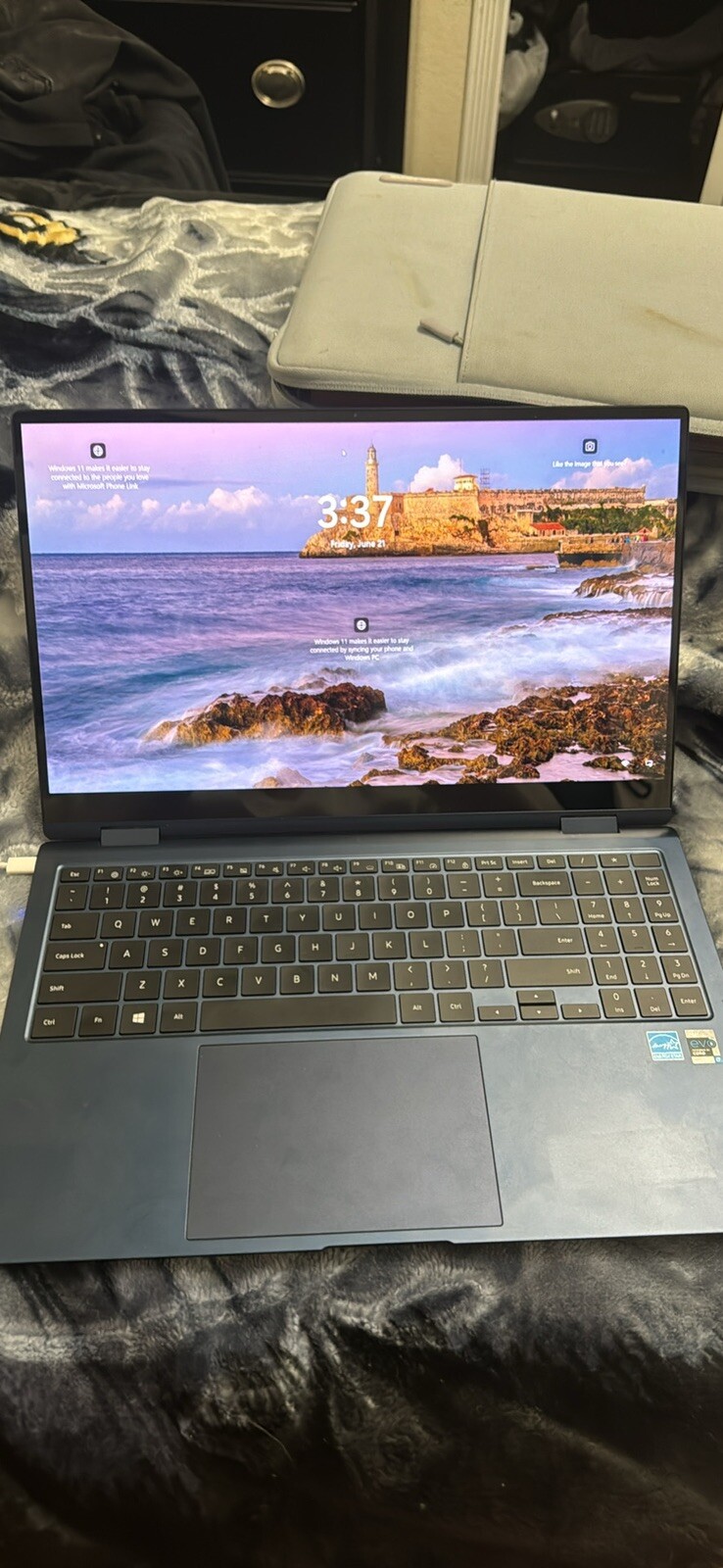 Samsung Galaxy Book Pro 360 15.6″ (1TB SSD, Intel Core i7 11th Gen., 2.80…