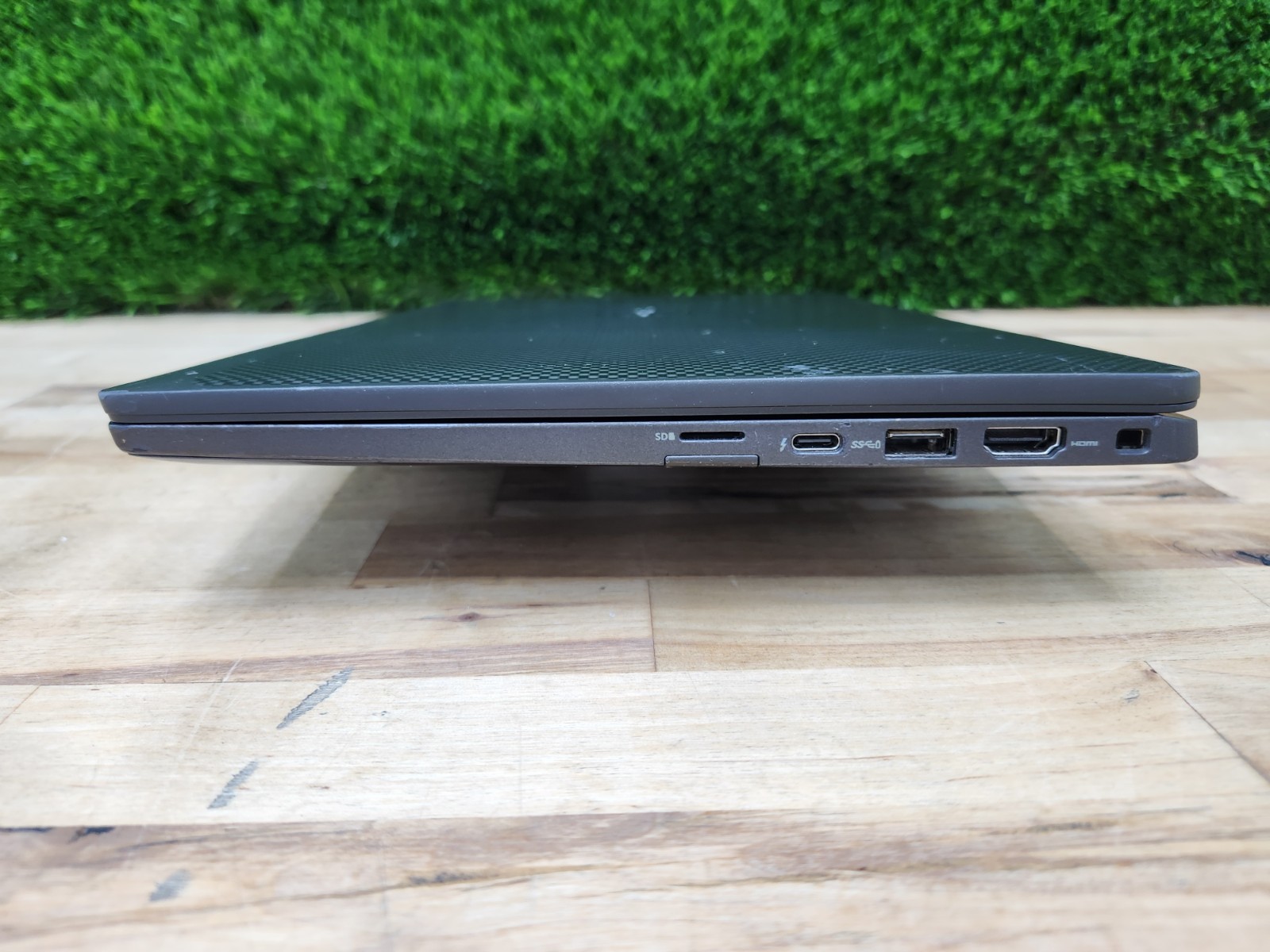 Dell Latitude 7420 14″ FHD i7-1185G7 3.00GHz 32GB 256GB SSD Windows 11 Pro ~