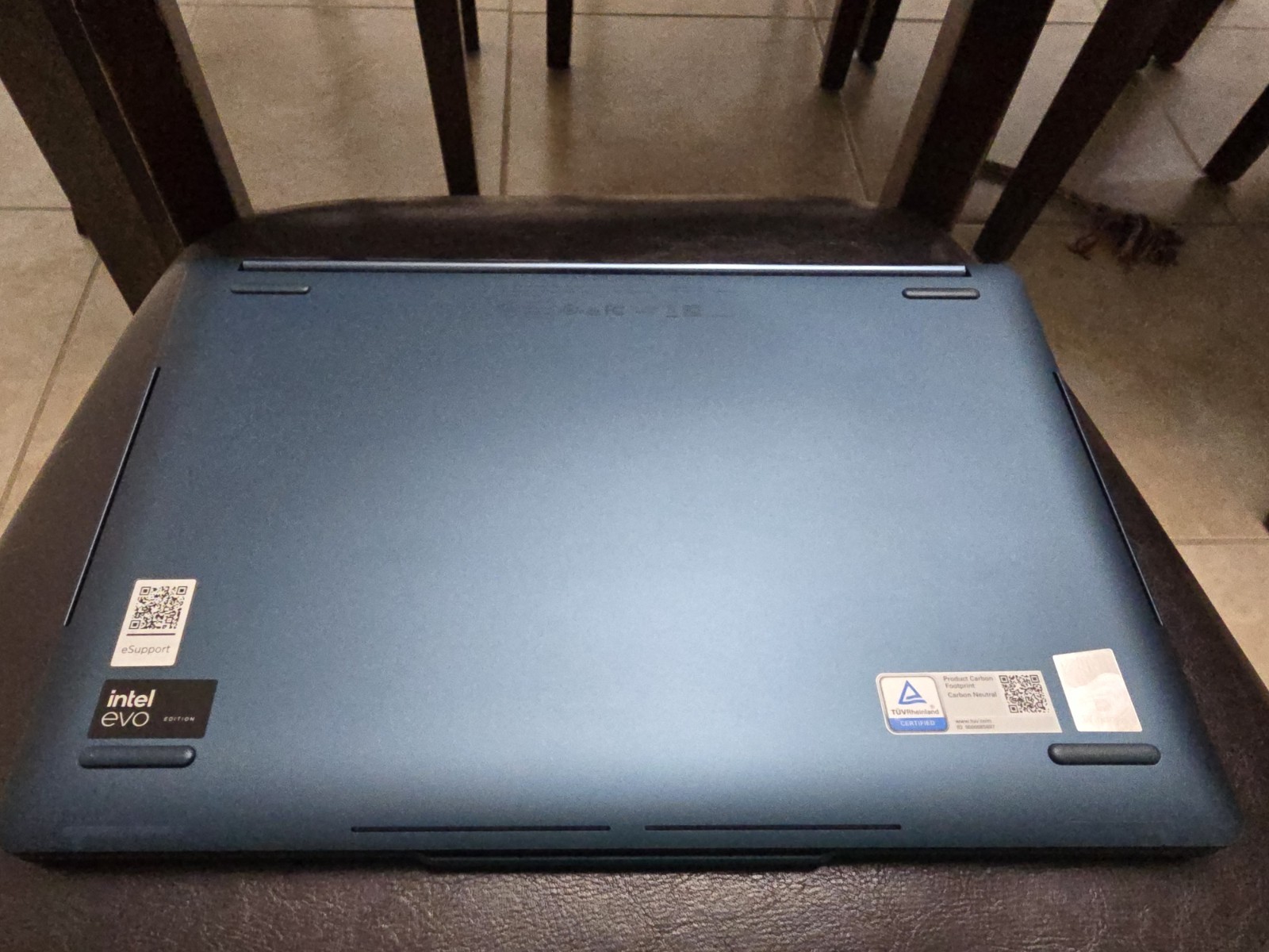Lenovo Yoga Book 9i DUAL OLED 13 13.3″ Ultra 7 155U 16GB 1TB Win 11 Touch Laptop
