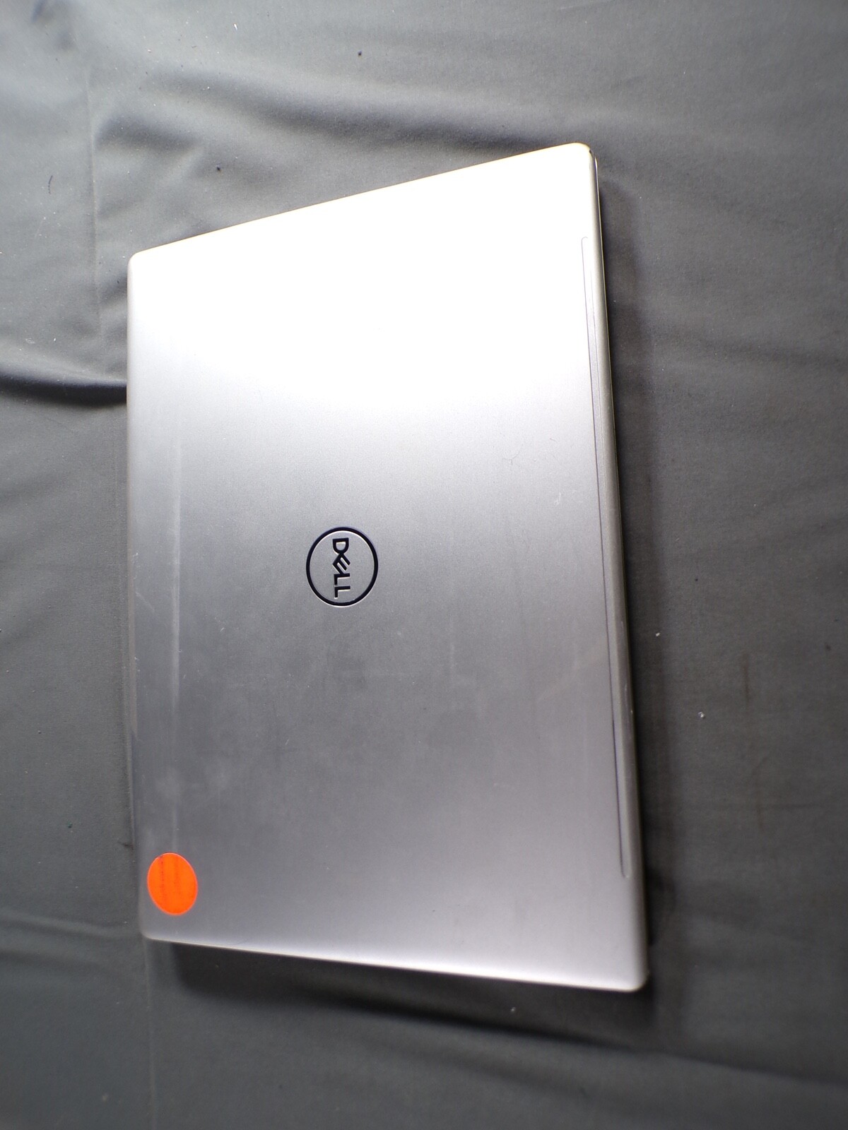 DELL INSPIRON 7380 INTEL CORE I5-8265U 1.60GHZ 8GB RAM **NO HD/ NO CADDIE/ NO OS