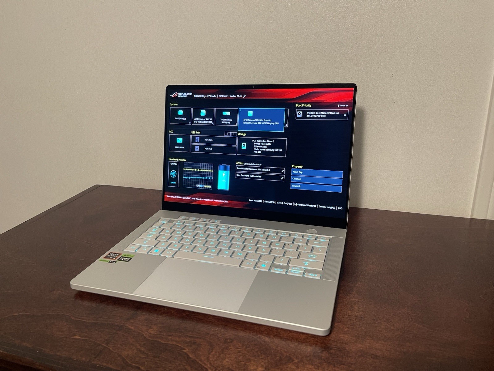 ASUS ROG Zephyrus G14 Gaming Laptop 32GB RAM 4TB SSD RTX 5070TI Ryzen AI 9HX 370