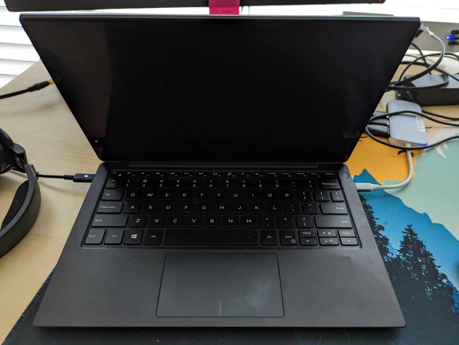 Dell XPS 13 9370 13.3″ (256GB SSD, Intel Core i7-8550U, 1.8GHz, 8GB RAM)…