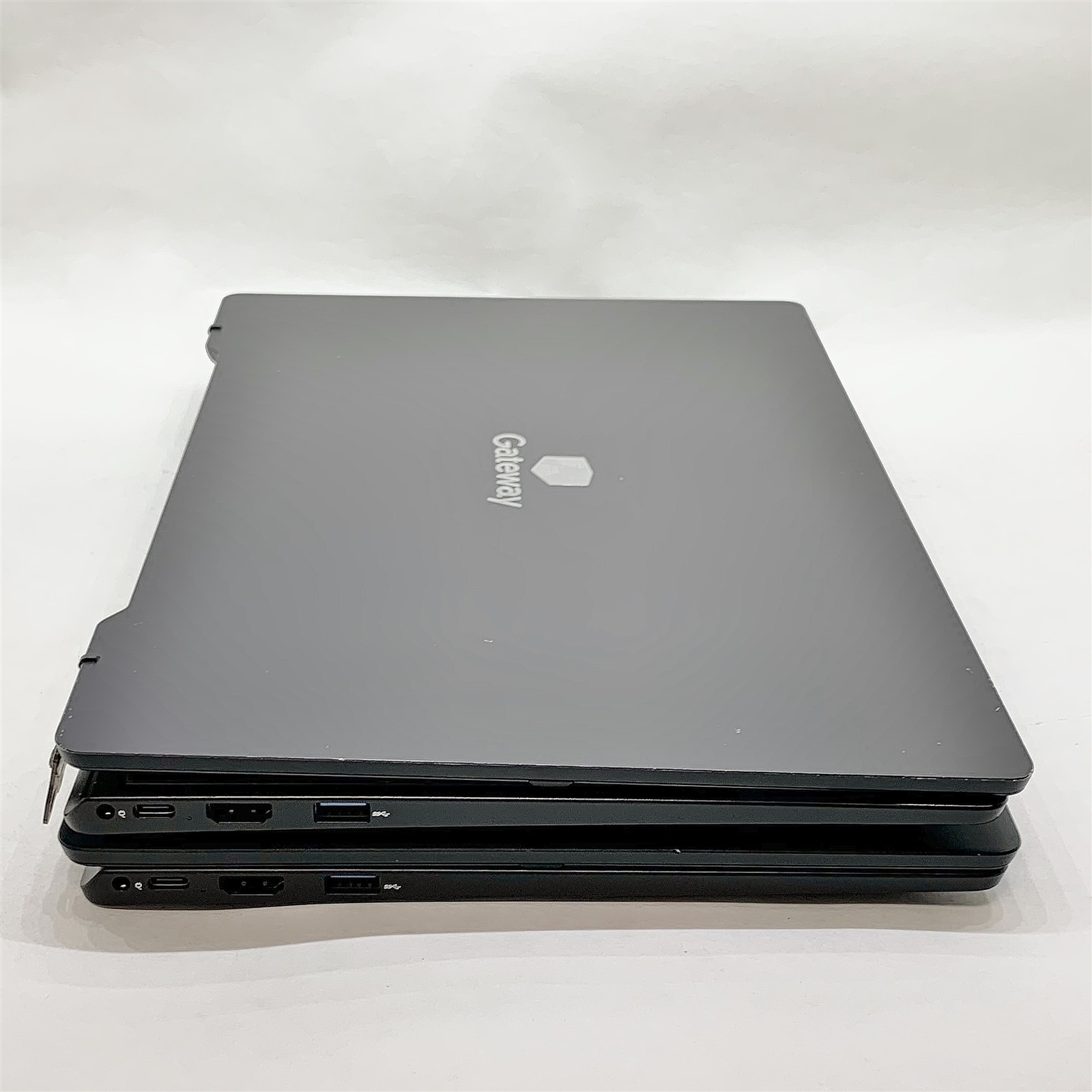 Gateway GWTC51427-BK Laptop Intel Core i5 12th Gen. 14″ Touch NO HDD Lot 2 Parts