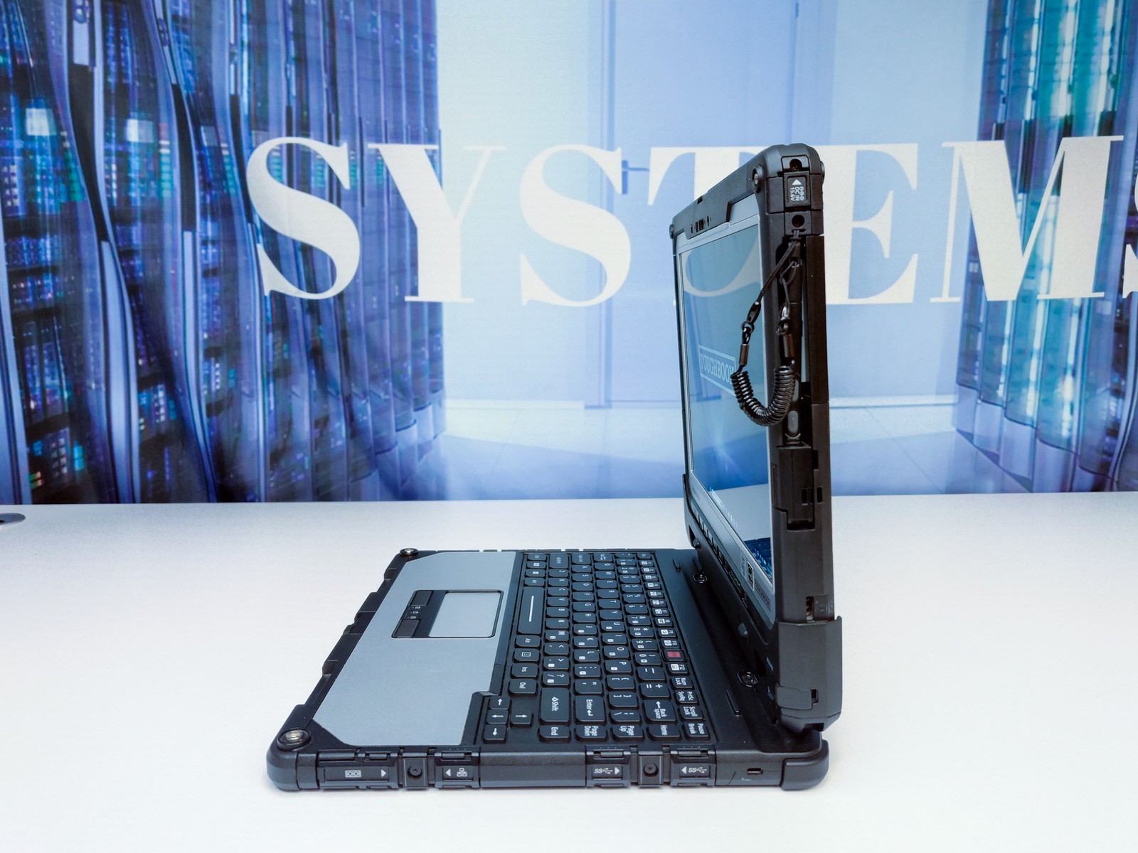 Panasonic Toughbook CF33 Core i7 10th 1.1GHz 16GB RAM 512GB Win 11 Pro Touch 0HR