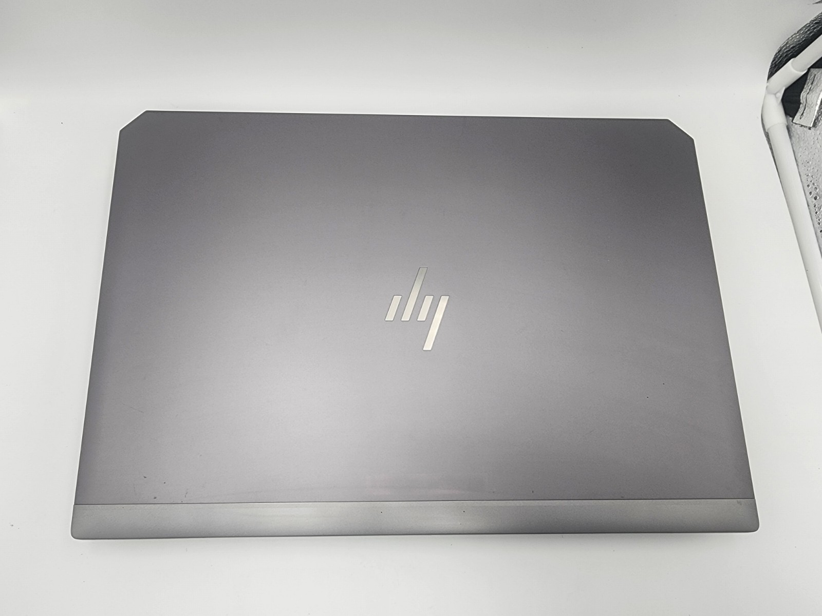 HP ZBook 17 G6 17” UHD touchscreen E-2286M 48GB RAM 512GB NVMe RTX4000 Win11P WS