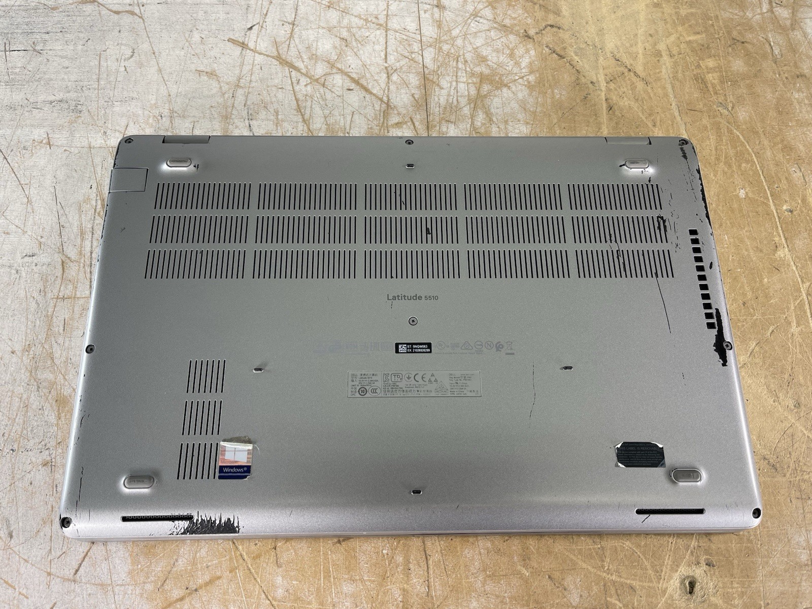 DELL LATITUDE 5510 i5-10310U @ 1.70GHz, 8GB RAM, NO HDD/OS
