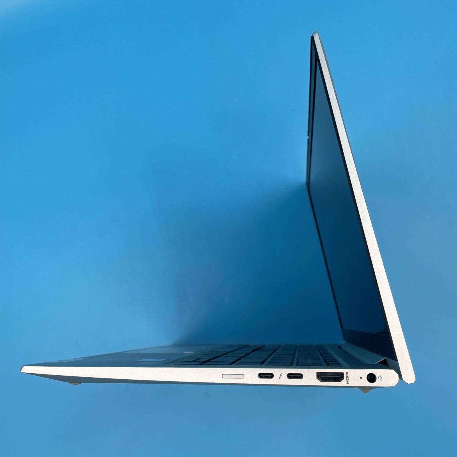 HP EliteBook 840 G8 | i5-1145G7 | 16GB RAM | 256GB SSD | WIN 11 PRO | 78% BATT