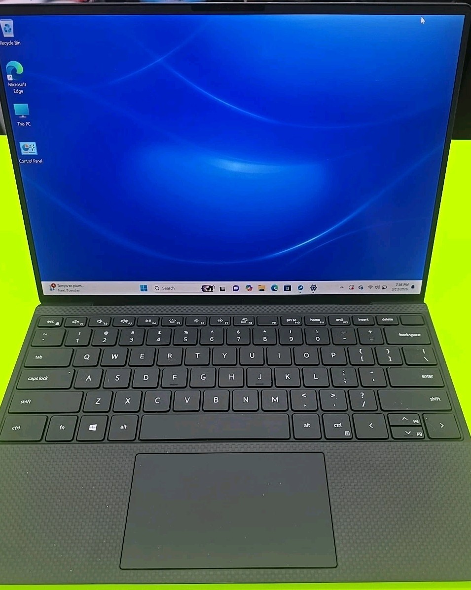 Dell XPS 13 9300 13.4″ 512GB SSD Intel Core i5-1035G1, 1.00GHz 8GB RAM Win11Pro