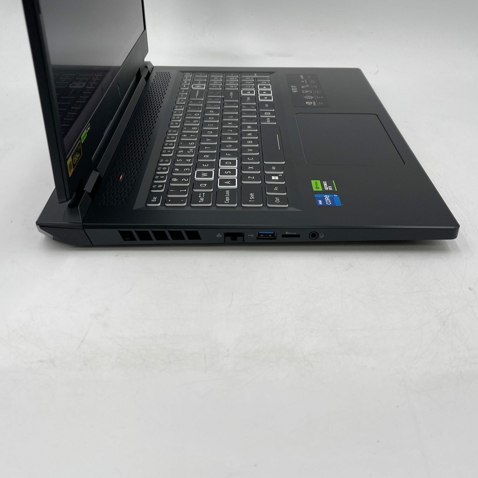 Acer Nitro 17 17.3″ i7-13700H 2.4GHz 16GB RAM 1TB SSD GeForce RTX 4060