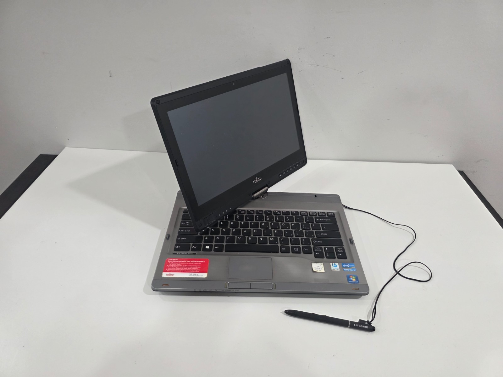FUJITSU LIFEBOOK T902 Intel i5-3340M 8GB Touch Webcam