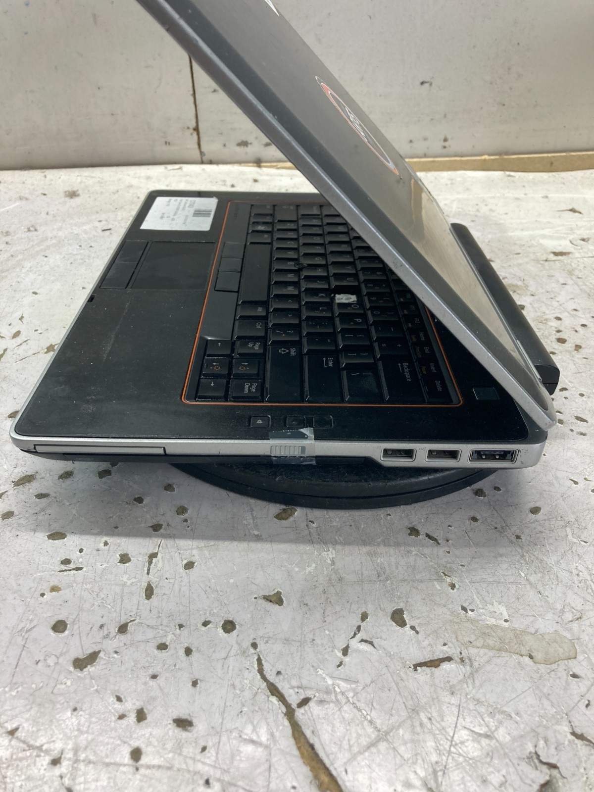 Dell Latitude E6420 Intel Core i5-2520M 2.50GHz 2GB NO HDD – READ