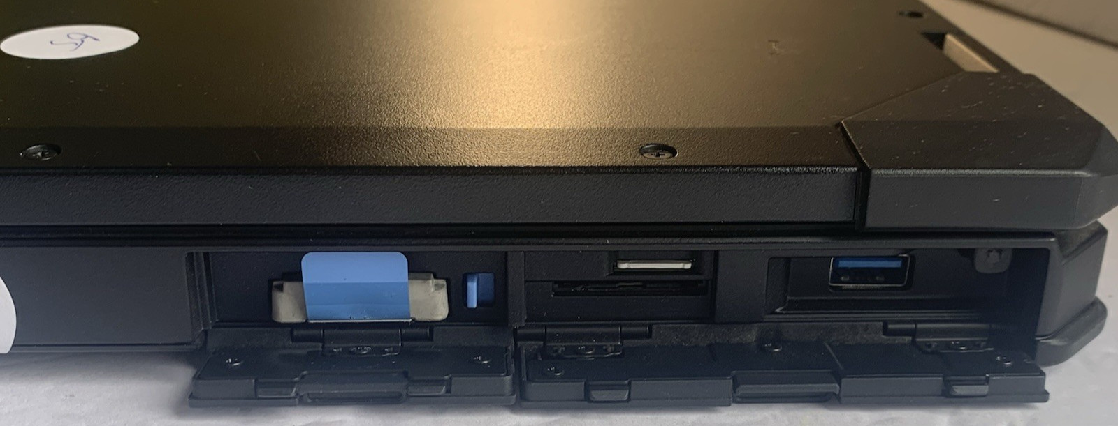 Dell Latitude 5420 Rugged 14″ Touch Core i7-8650U 1.90GHZ 16GB RAM 256GB SSD