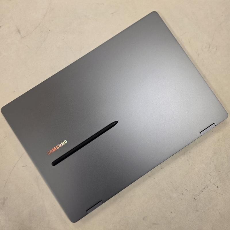 Samsung Galaxy Book5 PRO 360 16″ Intel Ultra 7 32GB RAM 1TB SSD NP960QHA