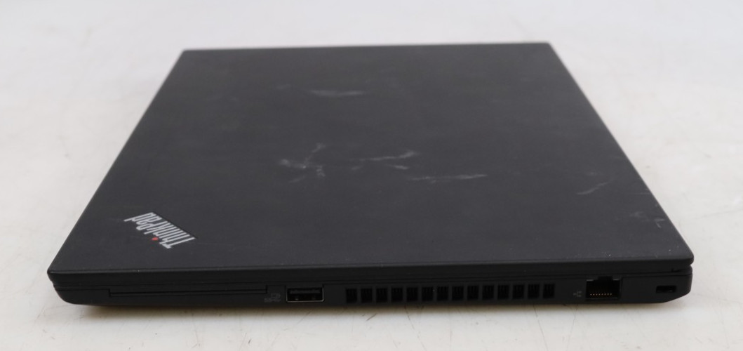 ThinkPad P14s G2 14.0″ AMD RYZEN 7 PRO 5850U 24 GB DDR4 AMD Radeon No HDD COA OS