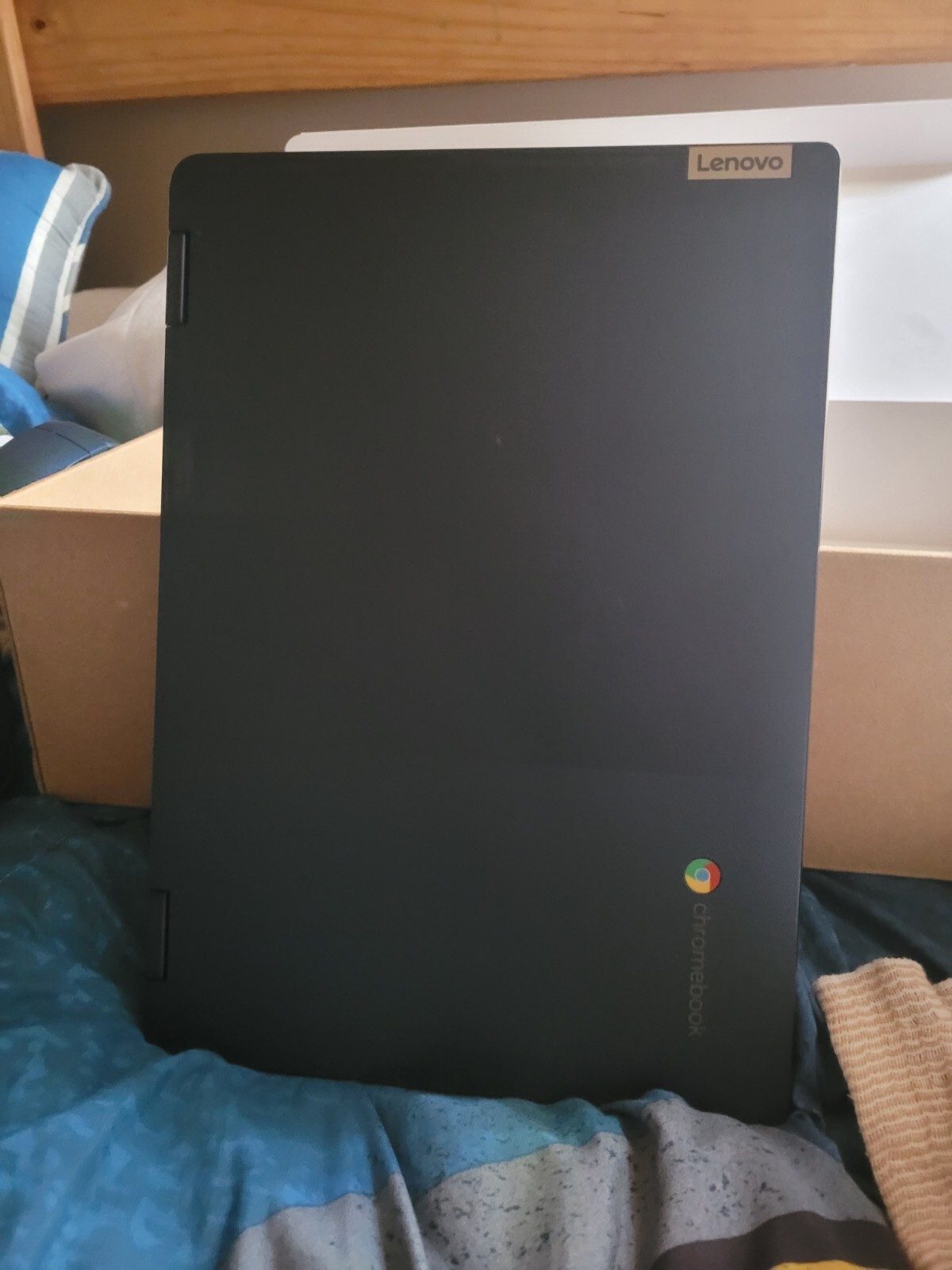 Lenovo IP Slim 3 Chrome 14IAN8 14″ (128GB eMMC, Intel Core i3 N, 3.80 GHz, 8GB)
