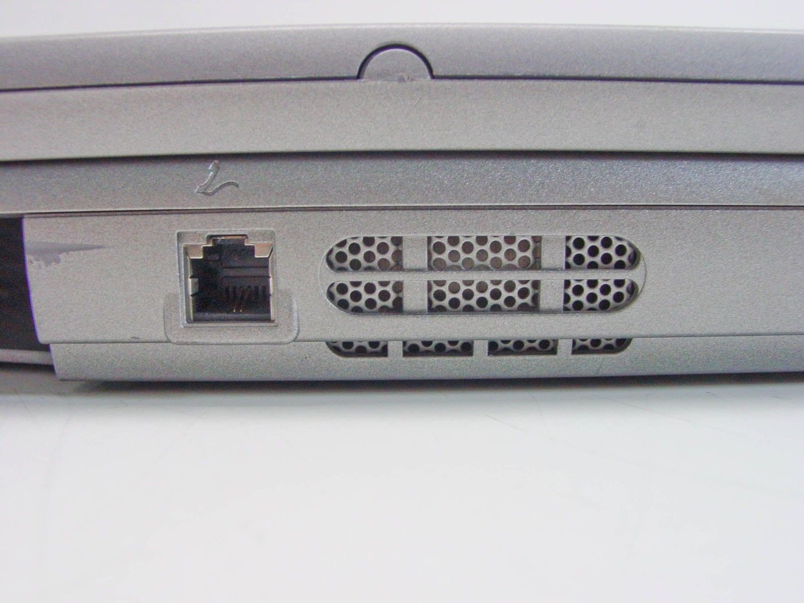 Dell 3.06 GHz, 512 MB, No AC Adapter, No Floppy, No HDD PP80L – AS IS