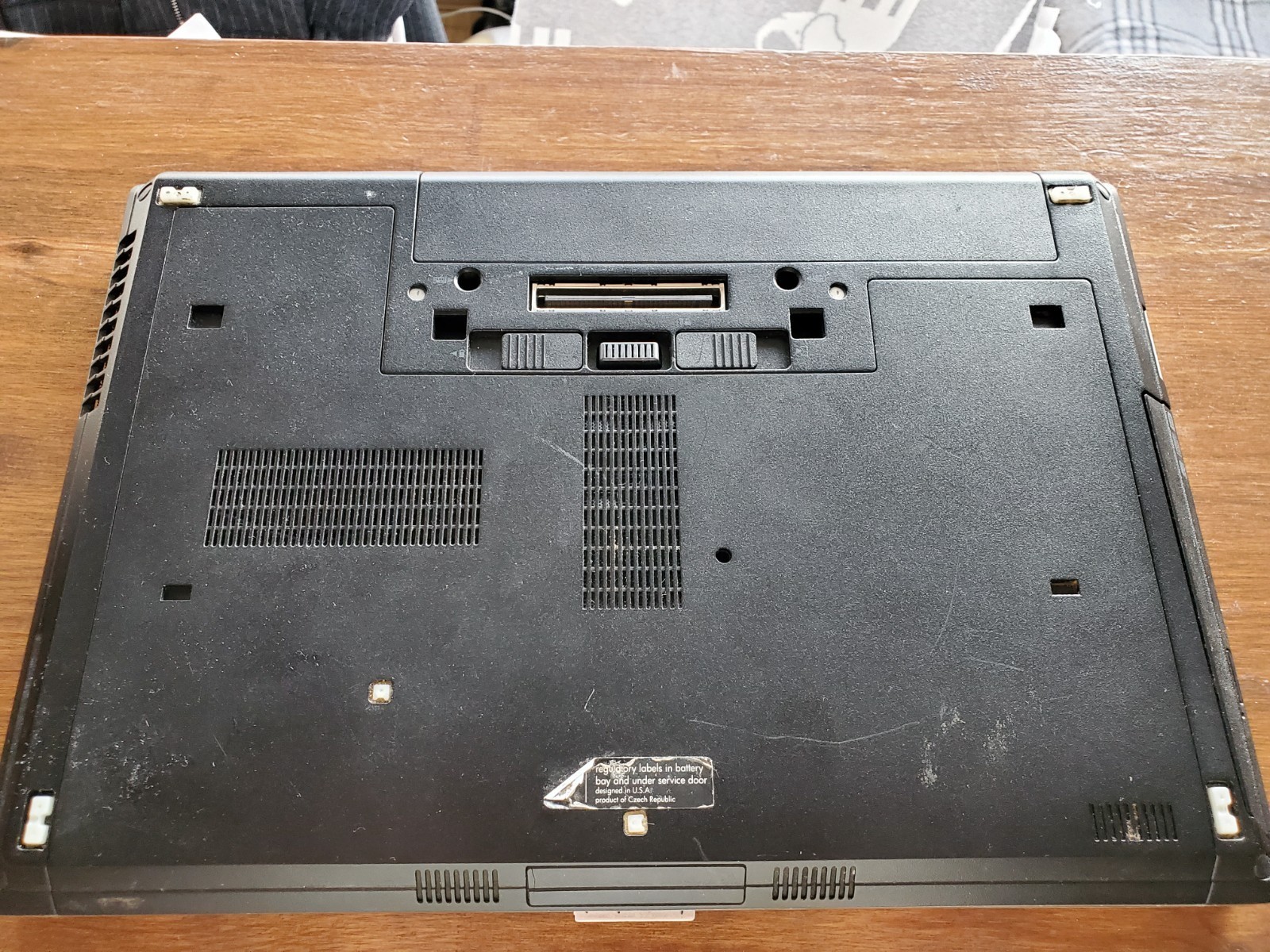 HP Elitebook 8460p Laptop – i5-2450M, 64gb SSD, 8gb RAM.