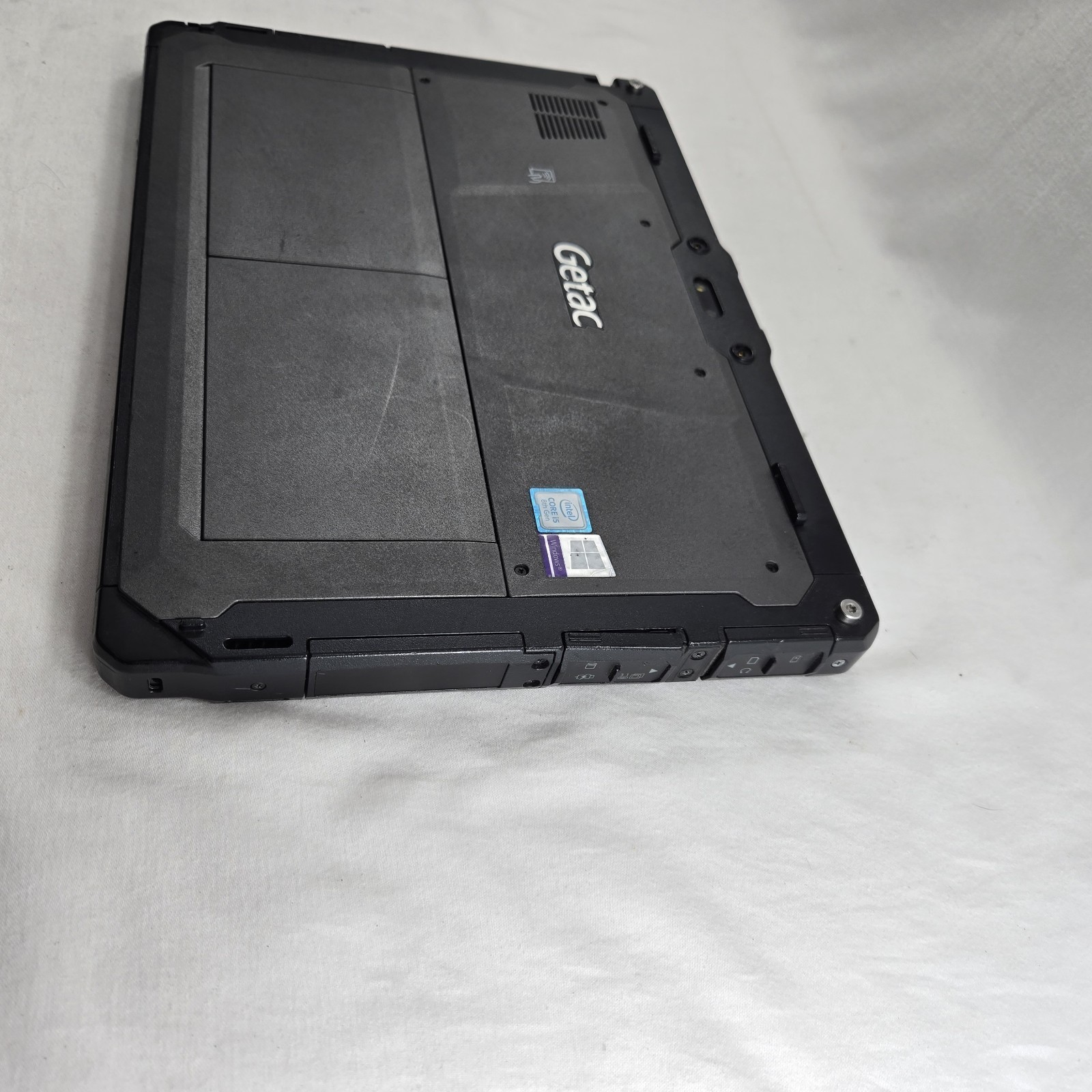 Getac K120 Toughbook i5-8250U 1.6GHz 8GB Ram NO SSD/CADDY – GPS – 4G – Fan Noise
