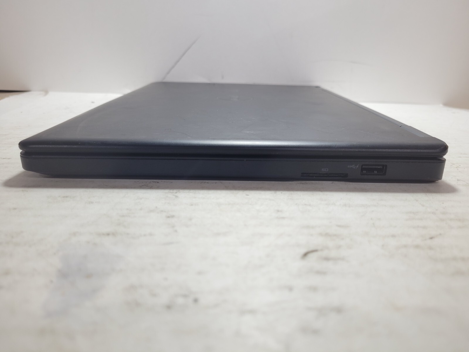 DELL LATITUDE E5450 w/i5-5200U, 2GB RAM Laptop for Parts/Repair #0143