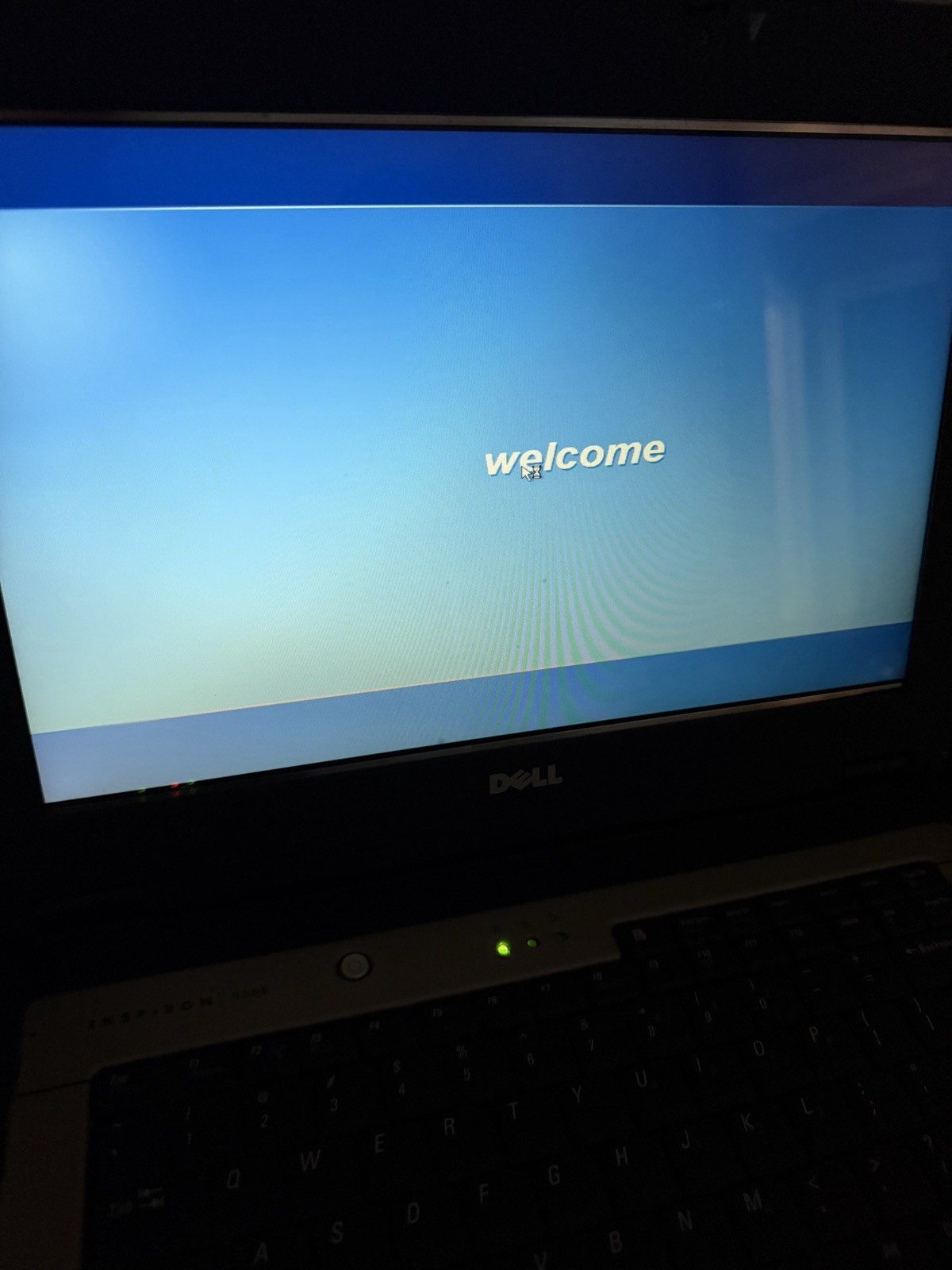 Dell Inspiron 1300 14.1″ Laptop Pentium M 1.8Ghz 1GB 300GB Windows XP Pro VTG