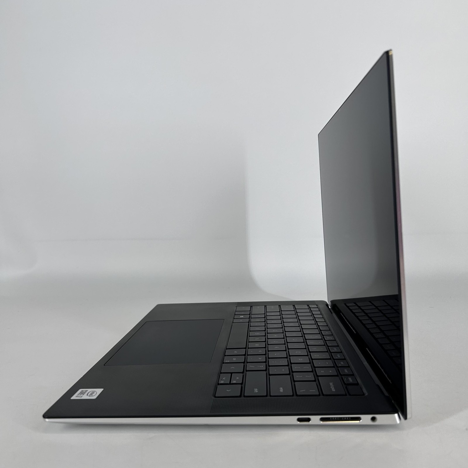 Dell XPS 15 9500 UHD+ TOUCH i7-10750H 2.60GHz 16GB 1TB SSD GTX 1650 Ti Pink Hue