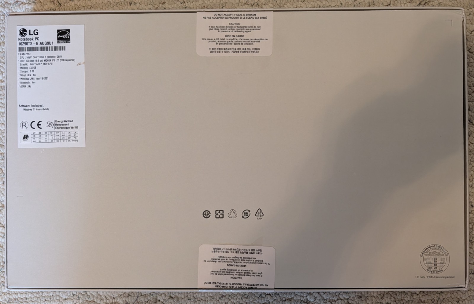 LG Gram 16 Laptop 16Z90TS-G.AUG9U1 Core Ultra 9 Series 2 32GB RAM 2TB SSDs IPS