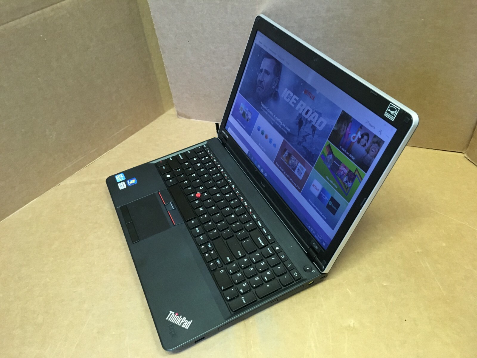Lenovo Thinkpad E520 15.5″ 300GB HDD Intel i3 4GB Ram WIFI Windows 10 Pro