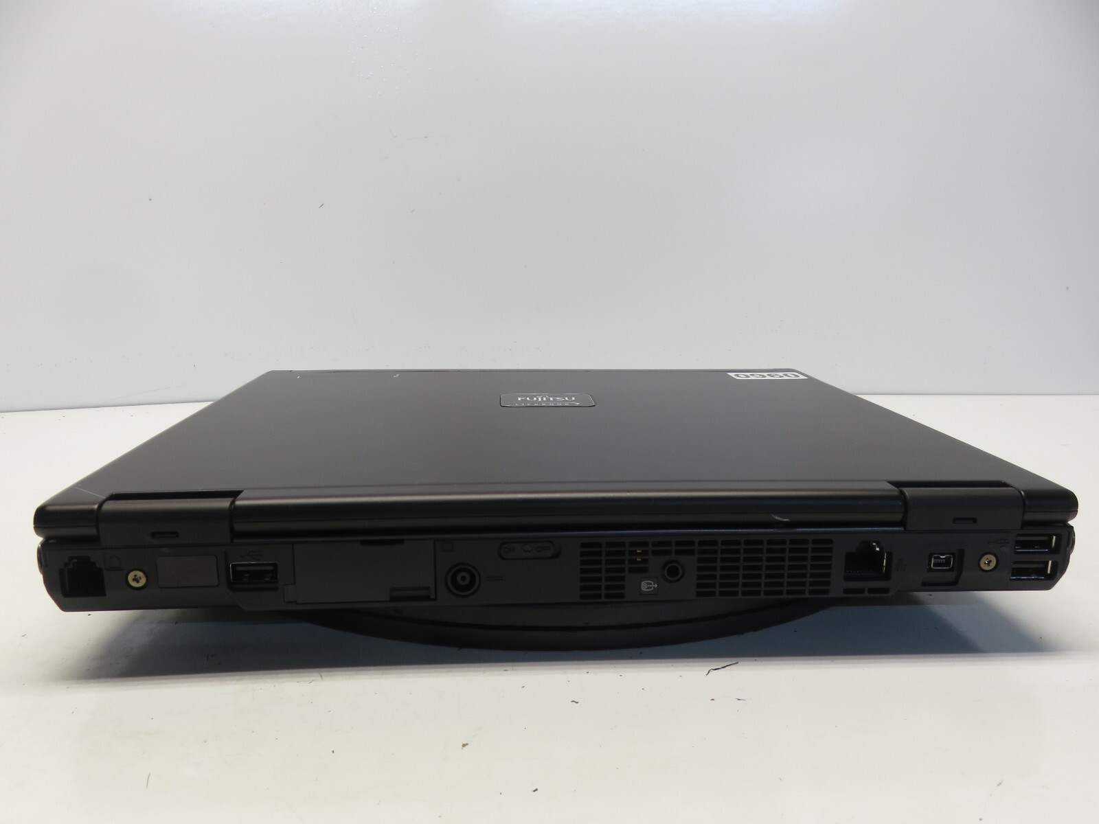 Fujitsu Lifebook AMD Turion 64 Mobile Technology MT-32 1.5GB NO HDD No Batt