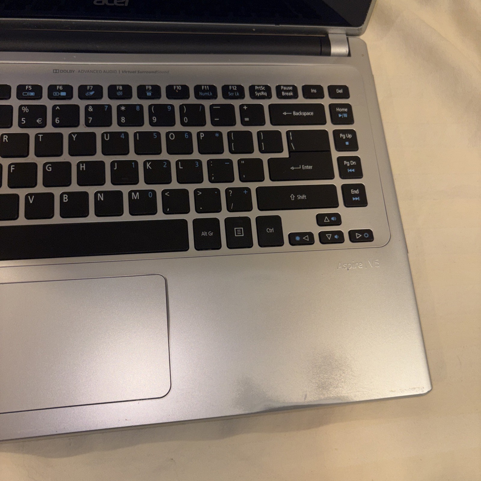 Acer aspire v5-471p-6467 14″ Notebook – i5-3337U 1.8 GHz, 6 GB, 500 GB, Win 10