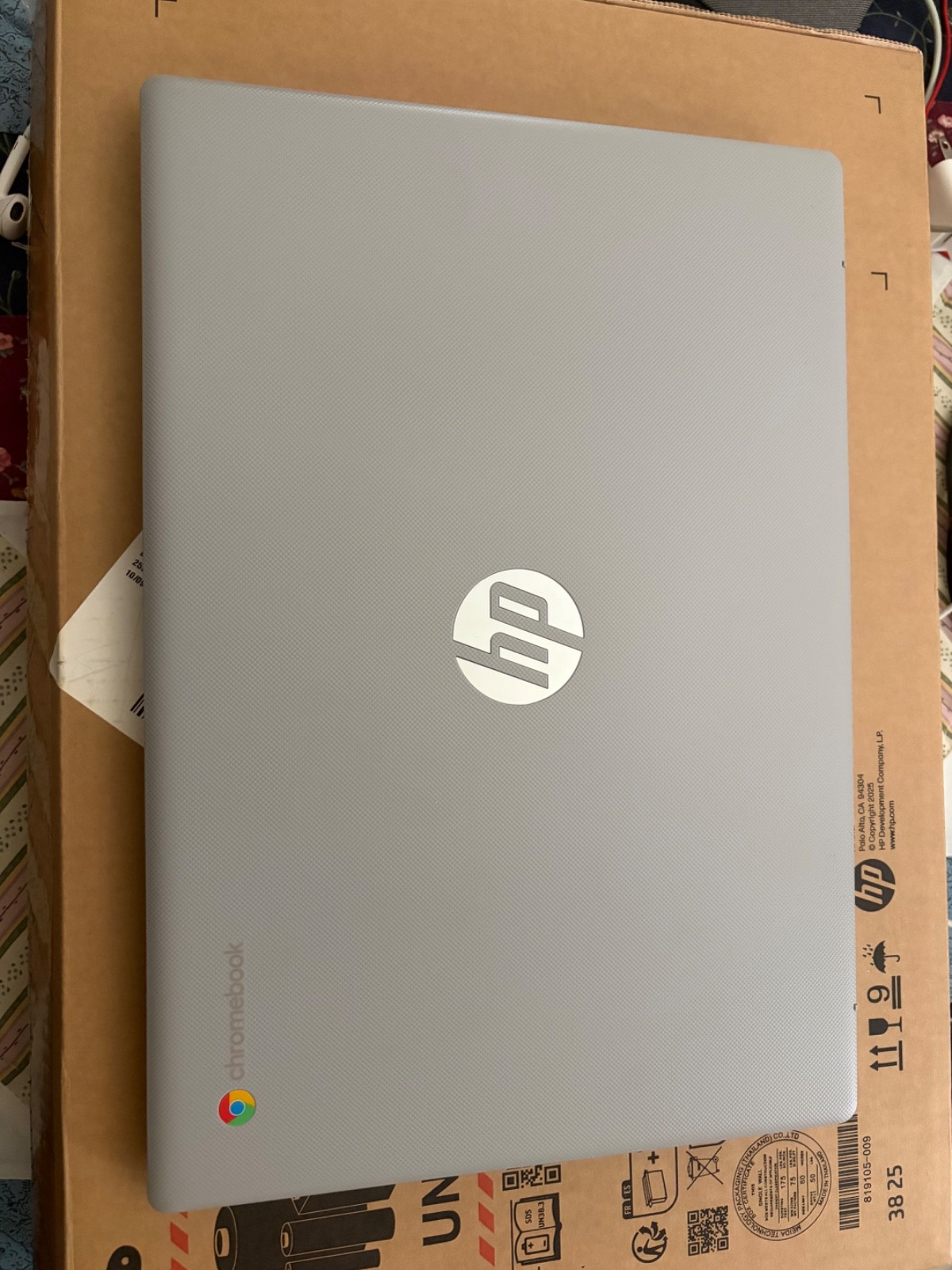 HP Chromebook 14a-ne1013dx 14″ HD Laptop Intel Celeron N4500 4GB RAM 64GB Renew