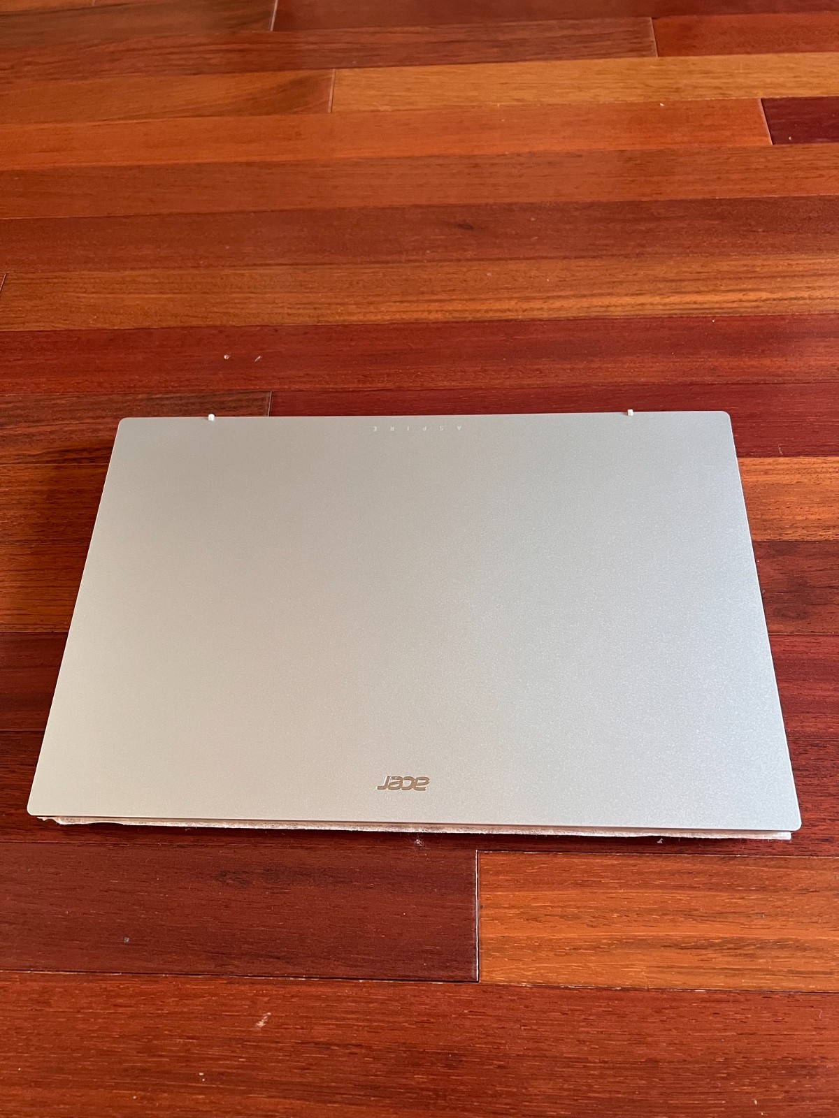 Acer Aspire 3 15.6” FHD Touchscreen AMD Ryzen 5 7520U 16GB LPDDR5 1TB SSD Win11