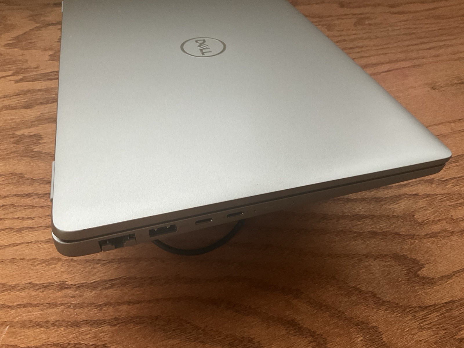 Dell Latitude 5450 Ultra 5 135U 1.6GHz 16GB DDR5 256GB SSD WIN11PRO 14″ Laptop