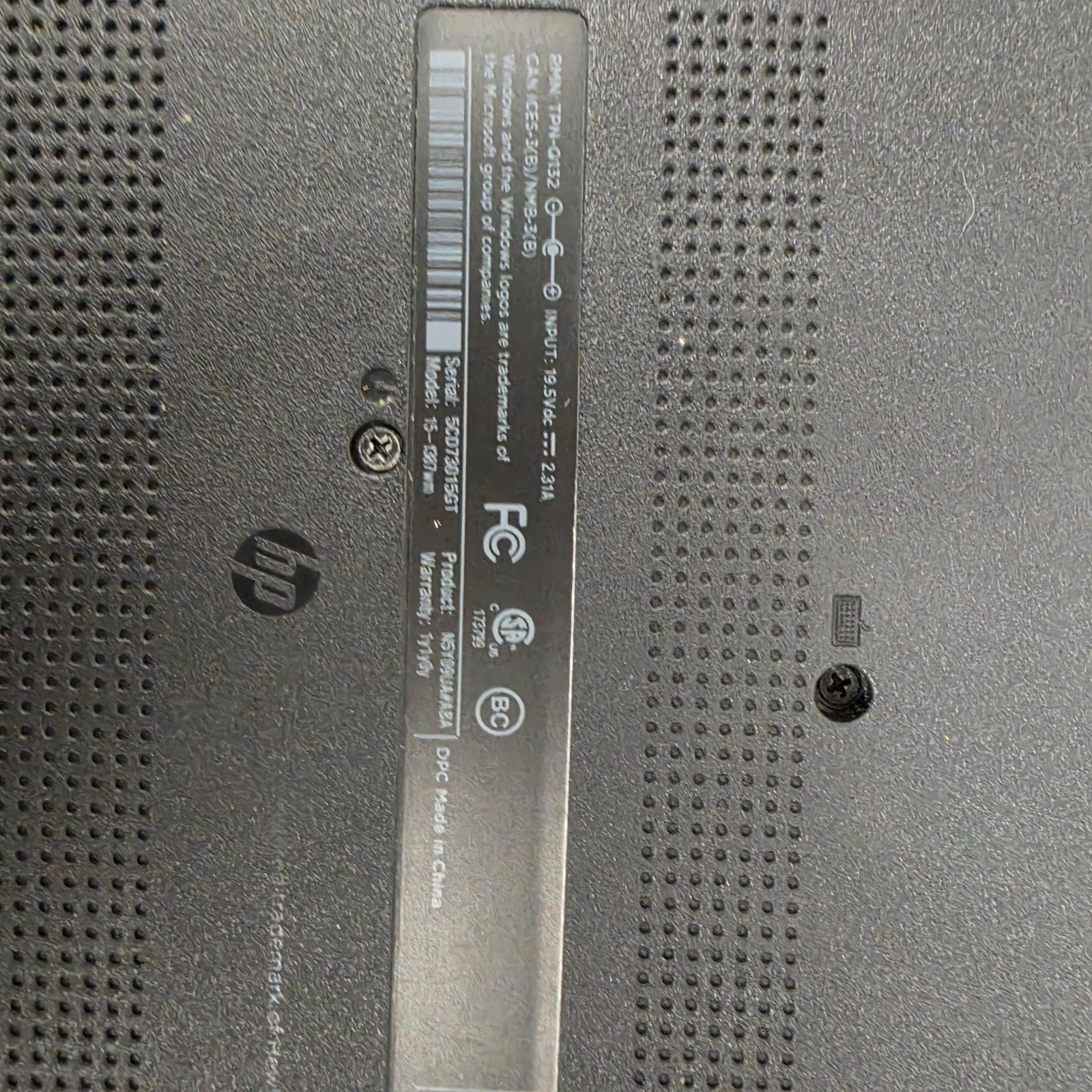 HP 15-f387 AMD A8-7410 R5 2ghz 4GB ran 15.6″ BAD KEYBOARD WONT POWER ON