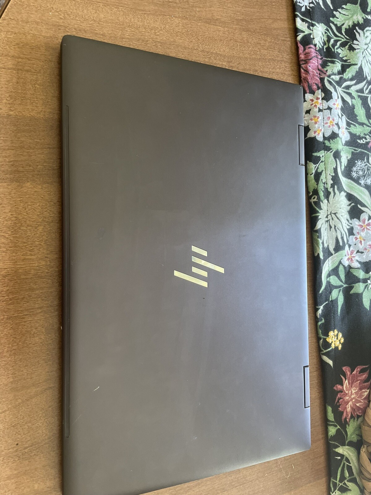 HP ENVY x360 15.6″ (256GB SSD, AMD Ryzen 5, 4.30 GHz, 8GB) Notebook/Laptop -…